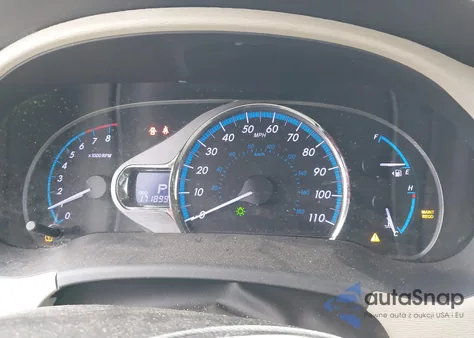 2011 Toyota Sienna Xle V6 z USA, uszkodzony, nr VIN 5TDYK3DC9BS131401